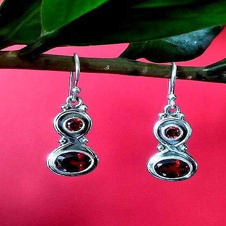 Bijoux indiens - Boucles d'Oreilles indiennes - Grenat