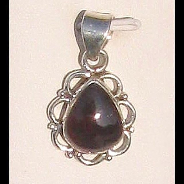 Bijoux indiens - Pendentif indien - Grenat