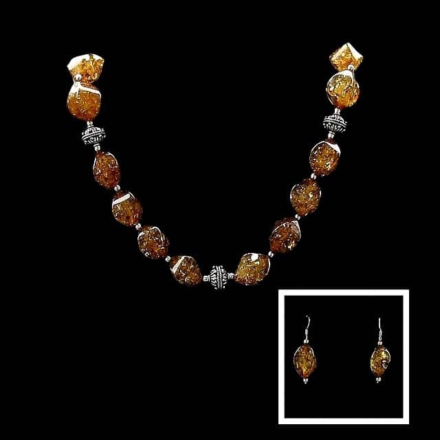 Bijoux indiens - Collier fantaisie en Ambre Chinoise