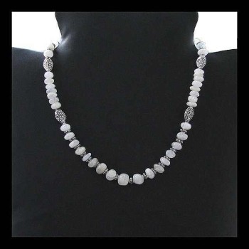 Bijoux indiens - Création collier Métal et Pierre de Lune