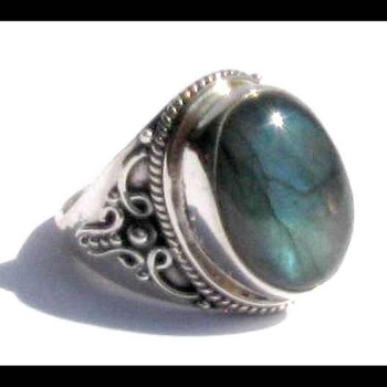 Bague indienne en argent et Labradorite - Bijoux indiens