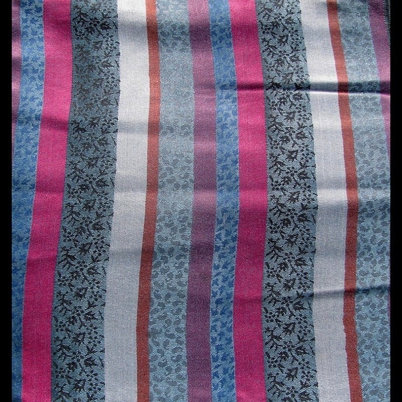 Etole motifs en viscose strip - Etole indienne