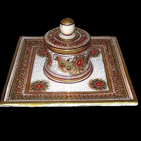 Artisanat indien - Boîte + Assiette en marbre