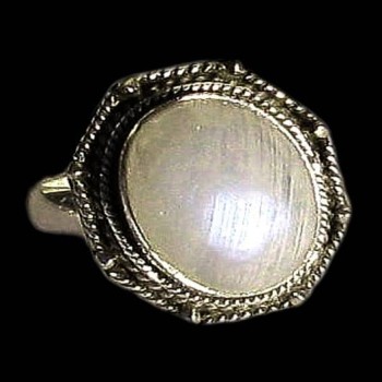 Bague indienne argent et Pierre de Lune - Bijoux indiens