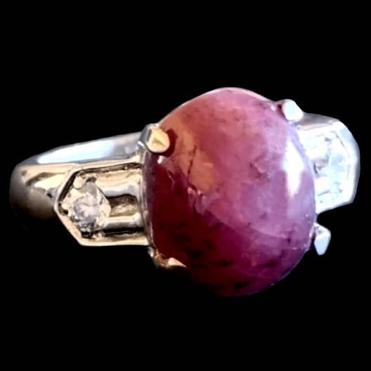 Bijoux indiens - Bague indienne rhodiée Saphir étoilé (Rubis)