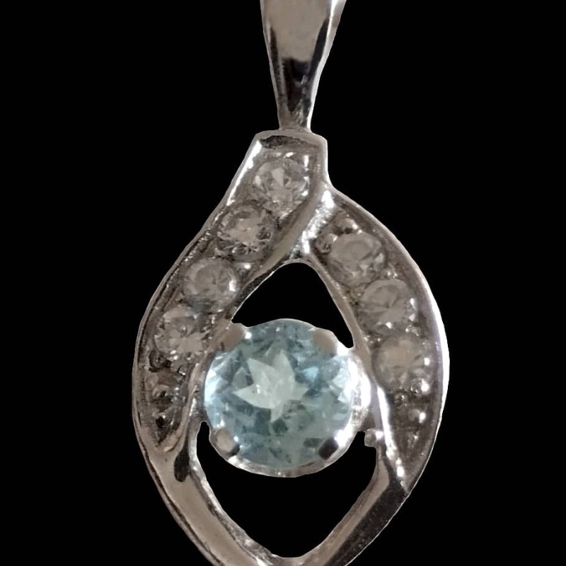 Bijoux indiens - Pendentif indien rhodié Topaze