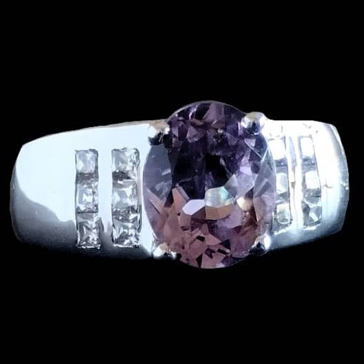 Bague argent rhodié Améthyste naturelle